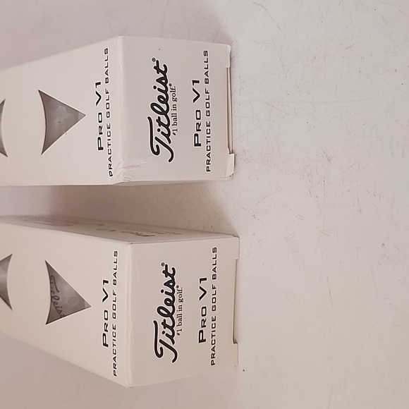 Vintage Titleist Pro V1 Practice Golf Balls  NWT - Picture 3 of 7